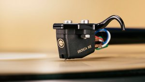 Das Eroica HX ist ein MC-Tonabnehmer mit besonders hoher Ausgangsspannung.