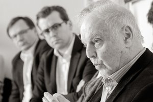 v.l.n.r.: Raimund Trenkler, Prof. Dr. Friedemann Eichhorn,  Daniel Barenboim, Meisterkurs in Kronberg am 27.2.2016. Foto: Andreas Malkmus