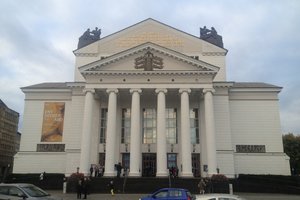 Die Oper in Duisburg. 