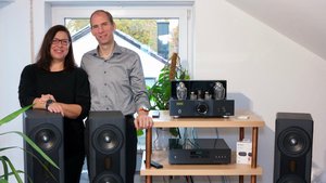 Petra und Sascha Liebl feiern das 20-jährige Bestehen ihres Studios mit einer Party.