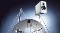 Kompaktlautsprecher: Q Acoustics Concept 300