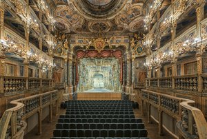 Markgräfliches Opernhaus Bayreuth nach der Restaurierung, Blick zur Bühne mit neu rekonstruiertem Bühnenbild. Foto: Achim Bunz