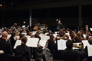 Basel Sinfonietta und Baldur Brönnimann. Foto: Susanna Drescher