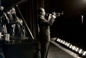 Louis Armstrong in Aktion. Foto zur Verfügung gestellt vom „Louis Armstrong House Museum“  