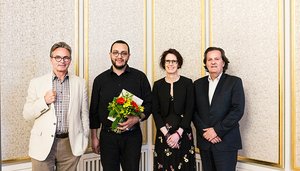 Preisträger und Jury: (v.l.) Prof. Ulf Schirmer, Steven Heelein, Daniela Brendel, Prof. Tiago de Oliveira Pinto. Foto: Florian Merdes