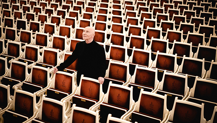Christoph Eschenbach im Konzerthaus Berlin. Bild: Marco Borggreve