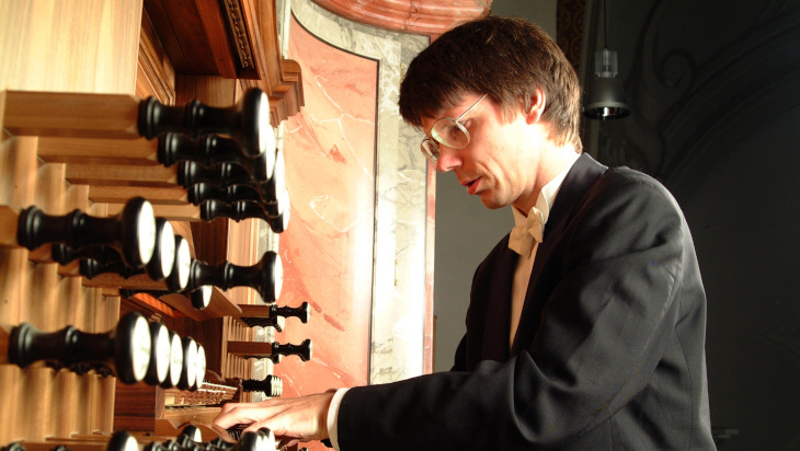 Organist Martin Sander. Bild: Thomas Trinkl Hopfgarten