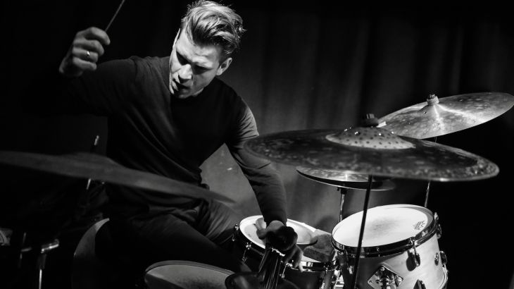 Drummer Christian Lillinger. Bild: Andeas Zillner