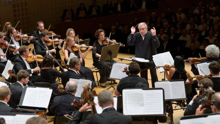 Luzern sagt dem Mariinsky Orchester und Valery Gergiev ab. Bild: Priska Ketterer/Lucerne Festival