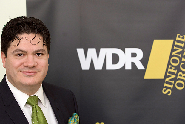 Cristian Măcelaru wird neuer Chef des WDR-Sinfonieorchesters. Foto: WDR/Thomas Kost